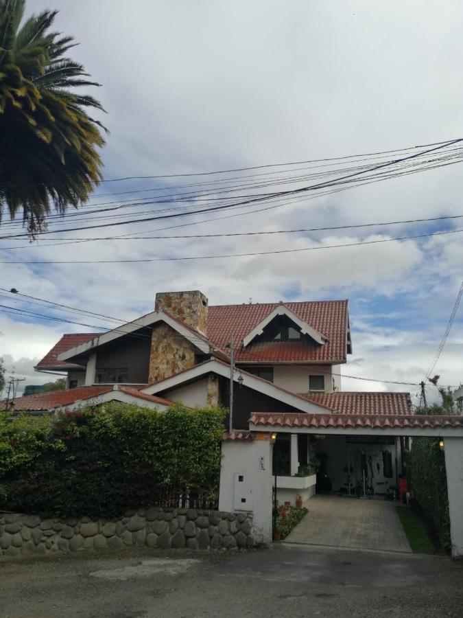 Casatodosantos Bed & Breakfast Cuenca Exterior foto