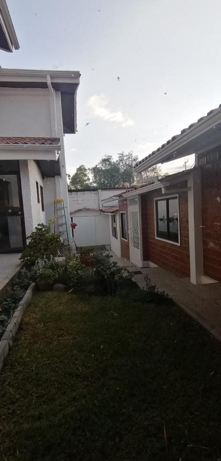 Casatodosantos Bed & Breakfast Cuenca Exterior foto