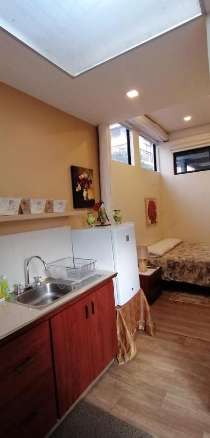 Casatodosantos Bed & Breakfast Cuenca Exterior foto